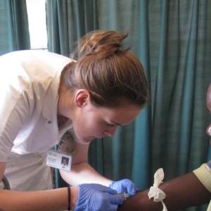 Sidsel var i Uganda på praktik som sygeplejestuderende